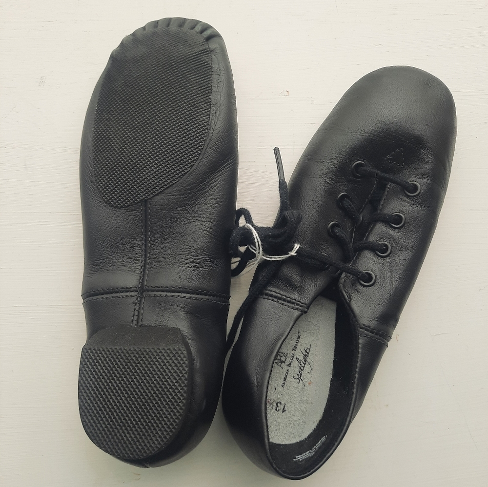 ABT dancing shoes - Picture 2 of 3